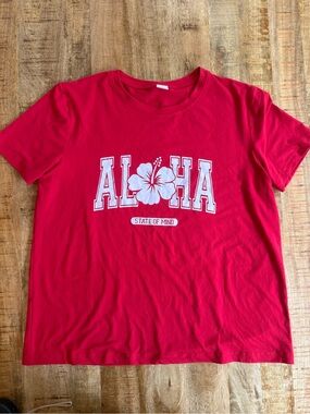 Aloha Graphic Tee in Bright Red